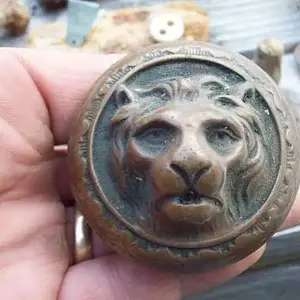cool door knob found in 2010