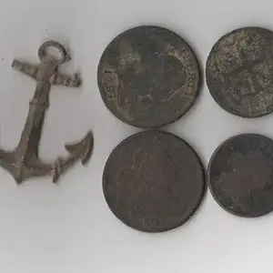 Virginia half penny ..draped busts ... naval officer hat device