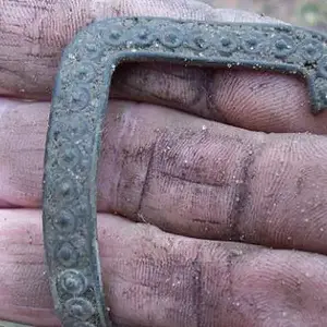 piece of buckle