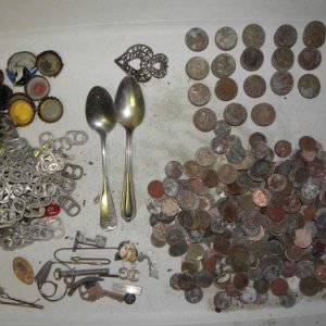 Panama City beach finds - Coins and rings found in Panama City Beach
