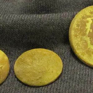 Two Riflemen's buttons and a 1831 Liberty Head Large Cent.