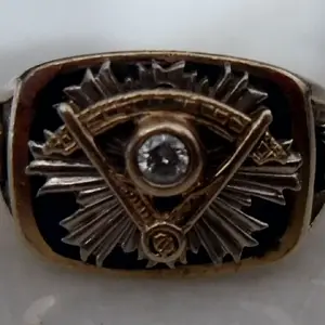 10k Mason Ring