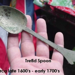 NICE COMPLETE TREFID SPOON - RARE TO FIND ONE INTACT - I HAVE FOUND MANY HANDLES AND BOWLS - THIS IS MY FIRST COMPLETE ONE