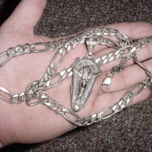 HUGE SILVER CHAIN FROM A FRESHWATER BEACH - PENDANT WAS FOUND NEAR BY - BOTH WEIGH OVER 
3 OZS
