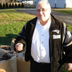 THIS GUY CONTACTED ME TO FIND HIS DAUGHTERS RING SHE HAD LOST WHILE RAKING LEAVES - I HAD TO ROLL THE BAGS AND SCAN WITH MY PI AND HOPE IT WAS IN ONE 