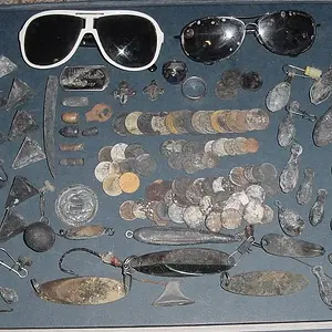 FINDS FROM AUG.6-7 BEACH HUNTS ON CAPE COD