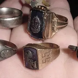 4 GOLD FROM CAPE 10/7/12
SHINEY BAND IS TITANIUM