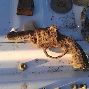 December 2012 Detecting finds