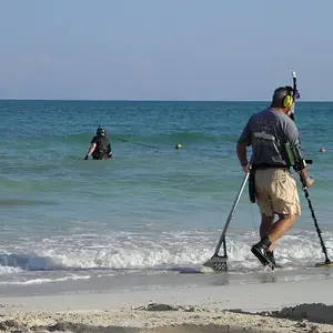 WHYDAH & CASPER DETECTING IN MEXICO 2012