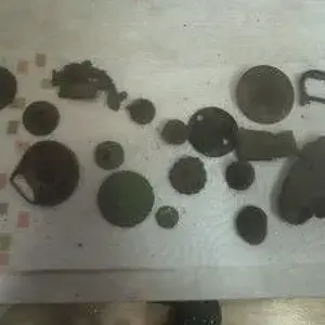 Misc buttons,buckle,pewter utensils
All pre colonial