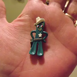 Sheriff Gumby Pin