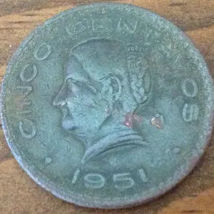 1951 Cinco Centavos
Found 06/05/13
Columbus, Ms