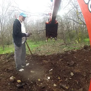 Robert at a bottle dig -  Jan 2012