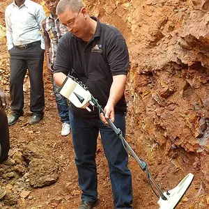 Setting up the Black Hawk gold detector.