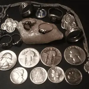 Awesome beach hunt w/ 2 gold
