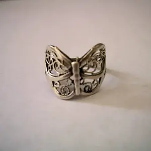 Silver butterfly ring