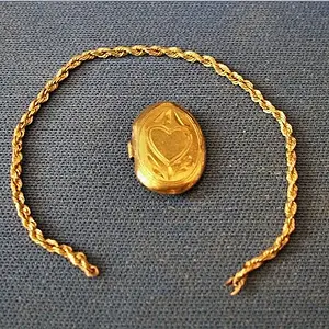 Gold chain