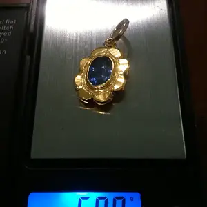 916 pendent