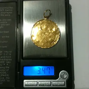916 gold pendent.
