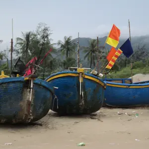 Long Hai Beach

Basket fishing boats.