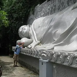 Sleeping Buddha
Nha Trang Beach