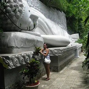 sleeping buddha nha trang