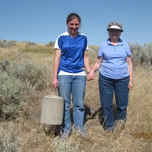 Aunt Betty & Melanie with Grandad's kerosene can found in the cellar.
IMG 1319