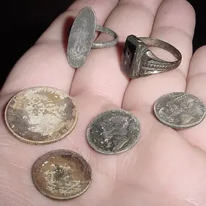 NOV.11TH - PM 
10K GOLD CLASS RING - SILVER RING - 2 MERCURY DIMES - SIL.ROOS. & SIL. WASH.