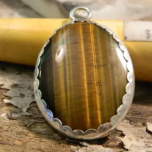 Sterling silver tiger-eye pendant