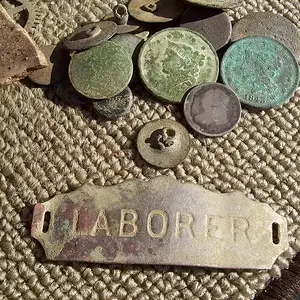 WJ RR laborer hat badge