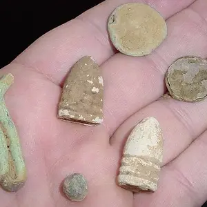 UNION CAMP FINDS -MARCH 2014...UNION COAT BUTTON, UNION CUFF BUTTON, 2 MINIE BALLS, KNAP SACK HOOK , BUCKIE BALL