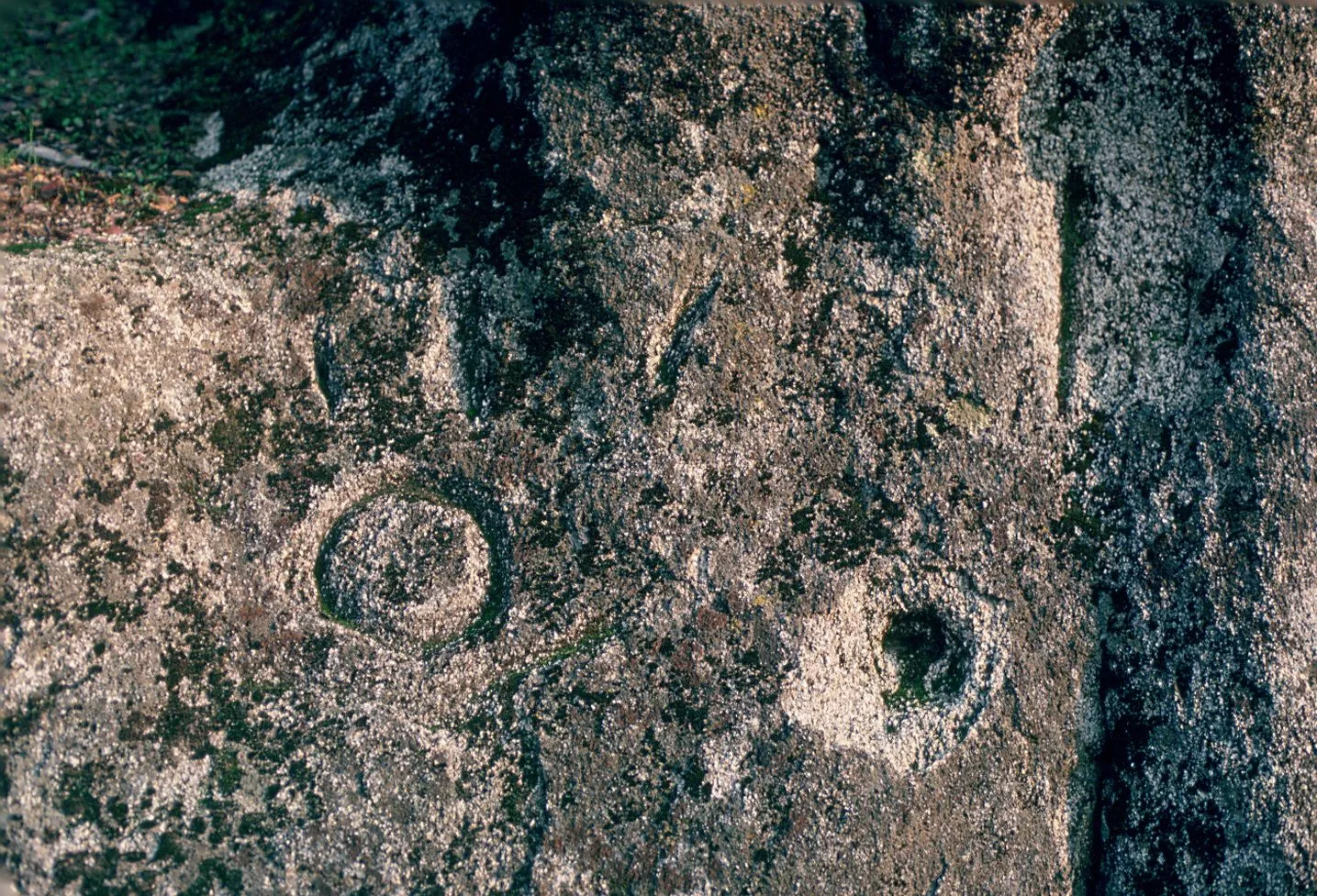 0066- Spanish carvings