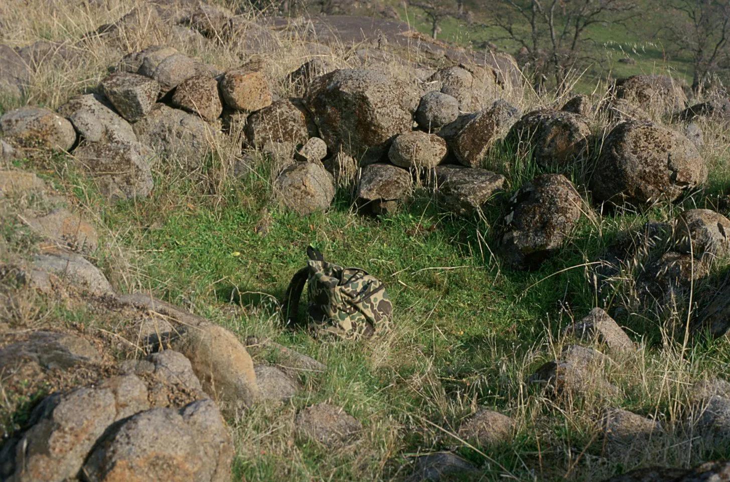 0136 Spanish lookout point for two soldiers