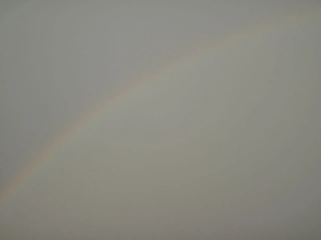 044