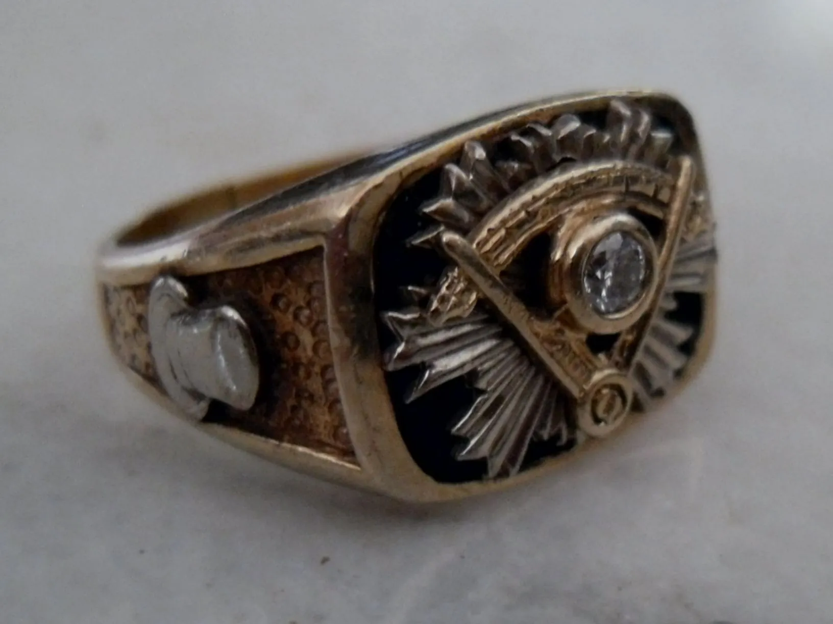 10k Mason Ring