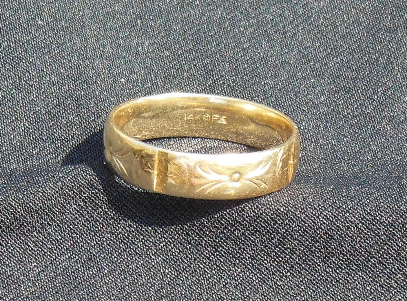 14 K Ring  6 grams