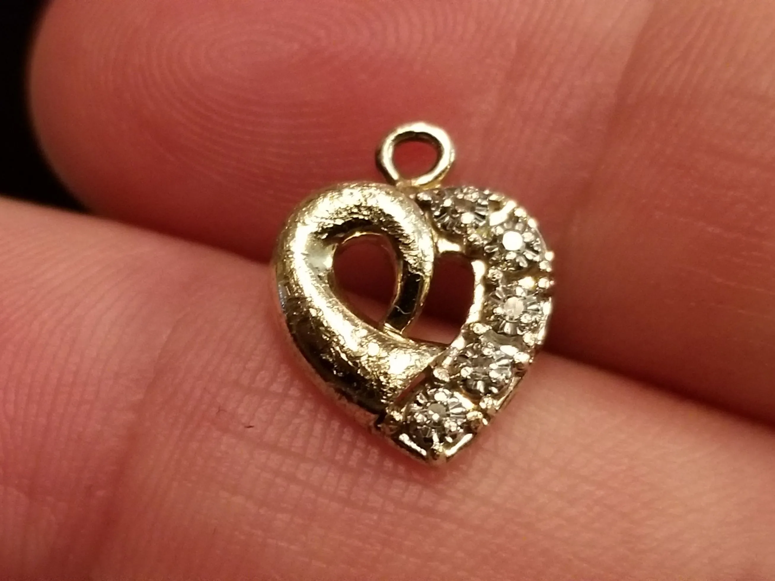 14k Diamond Heart