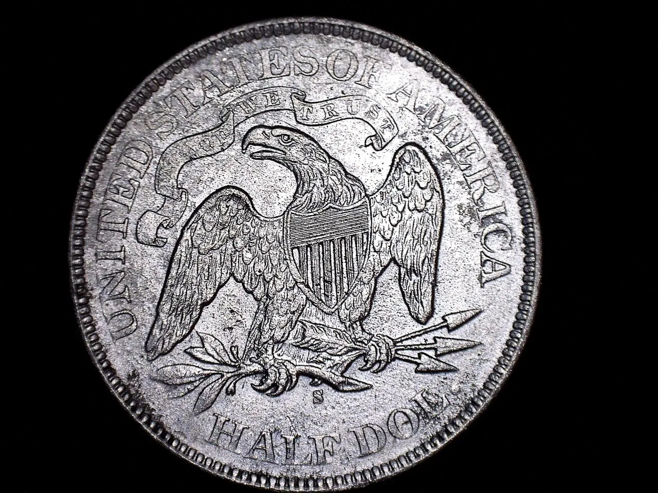 1611855837166