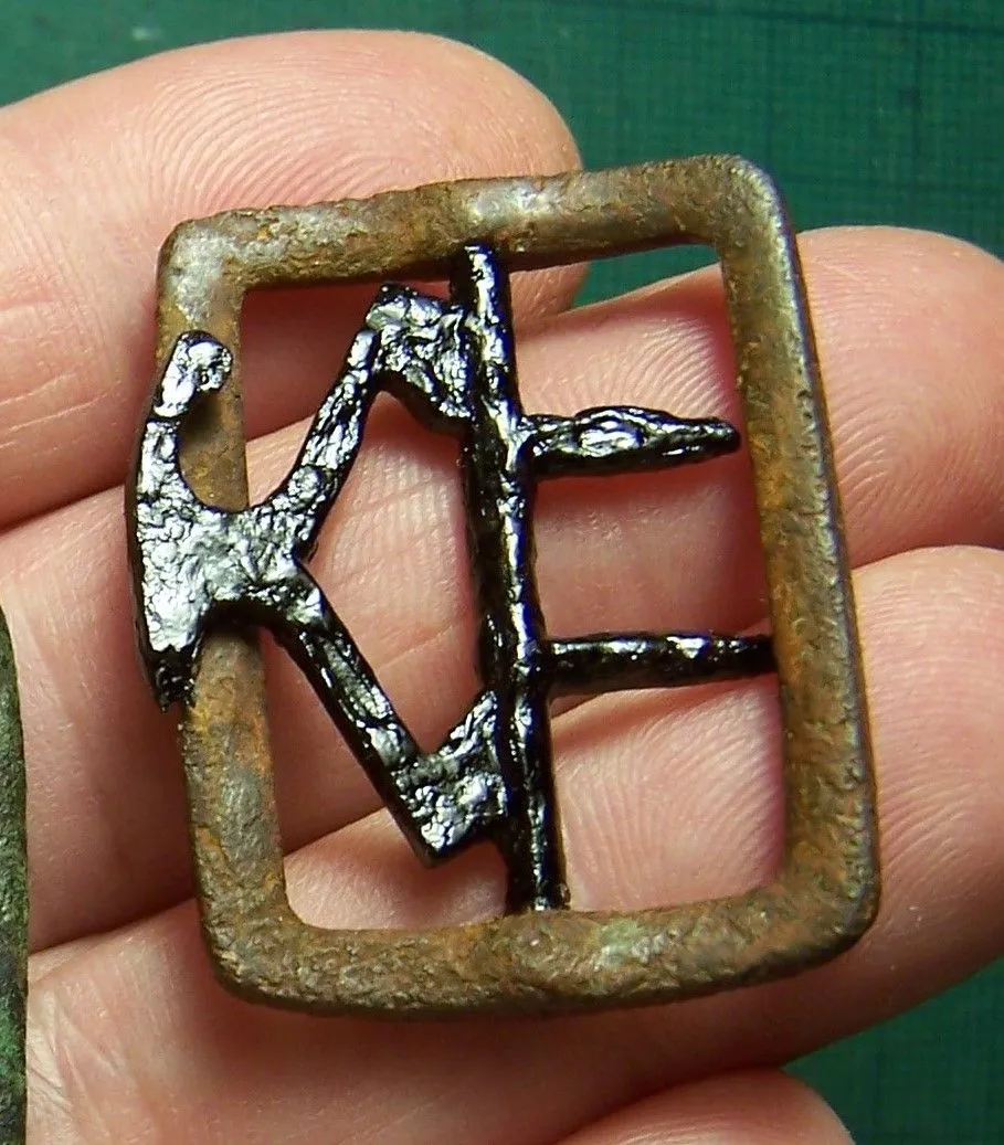 1700s Knee Buckle