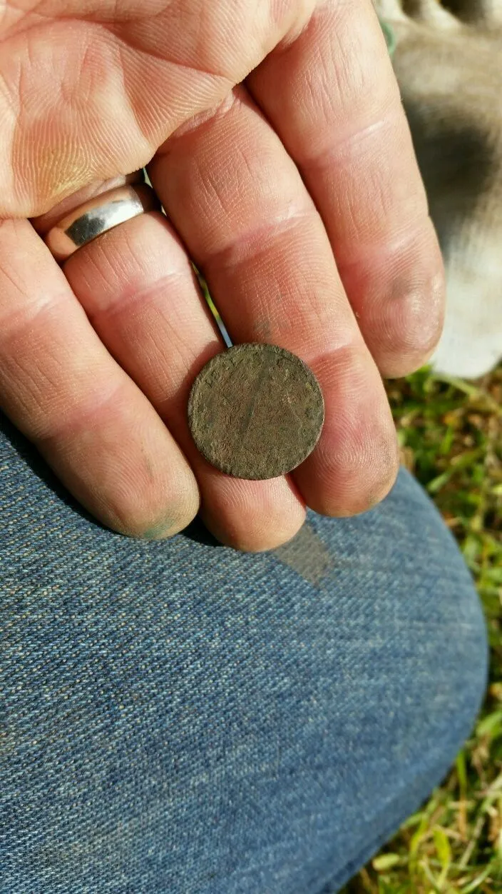 1886 V Nickel my Dad found in the yard of a 1900 built house.