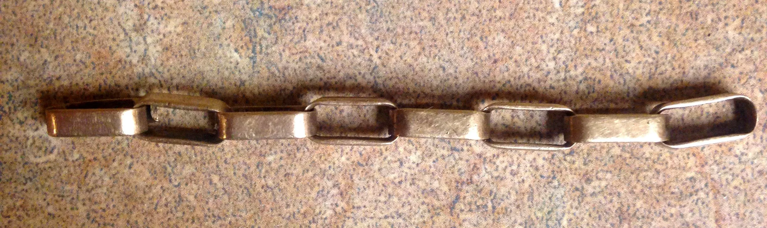 18Kt Gold Chain, about 4" long