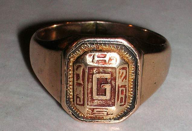1928 High School Ring - This 10k ring is from Gonzaga H.S. class of 1928.