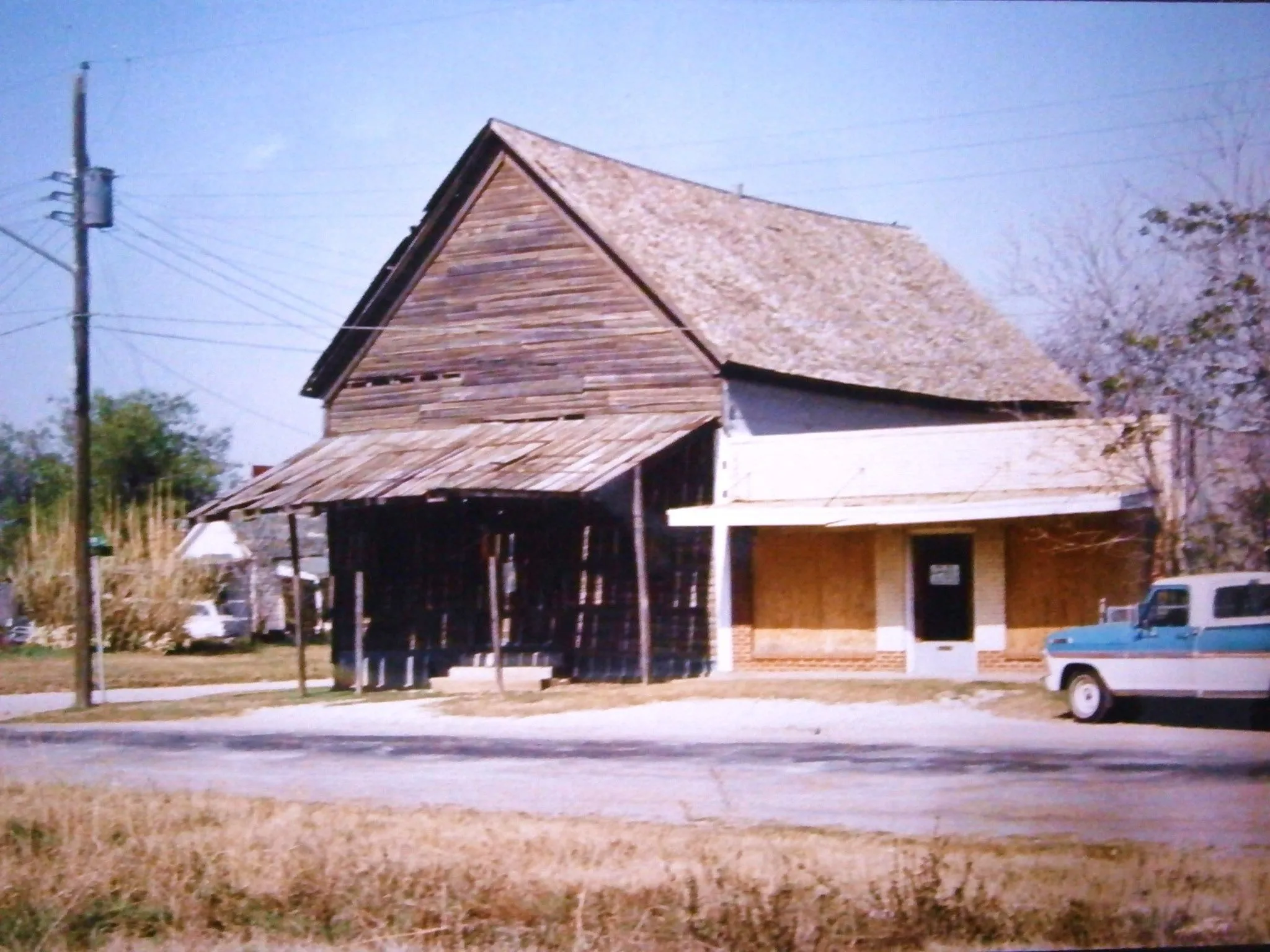 1976 photo old saloon ft worth near downtown, across street from the old foundation of boarding house where I found all the V nickels, mercury dimes, 
