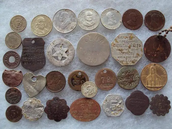 2010 tokens