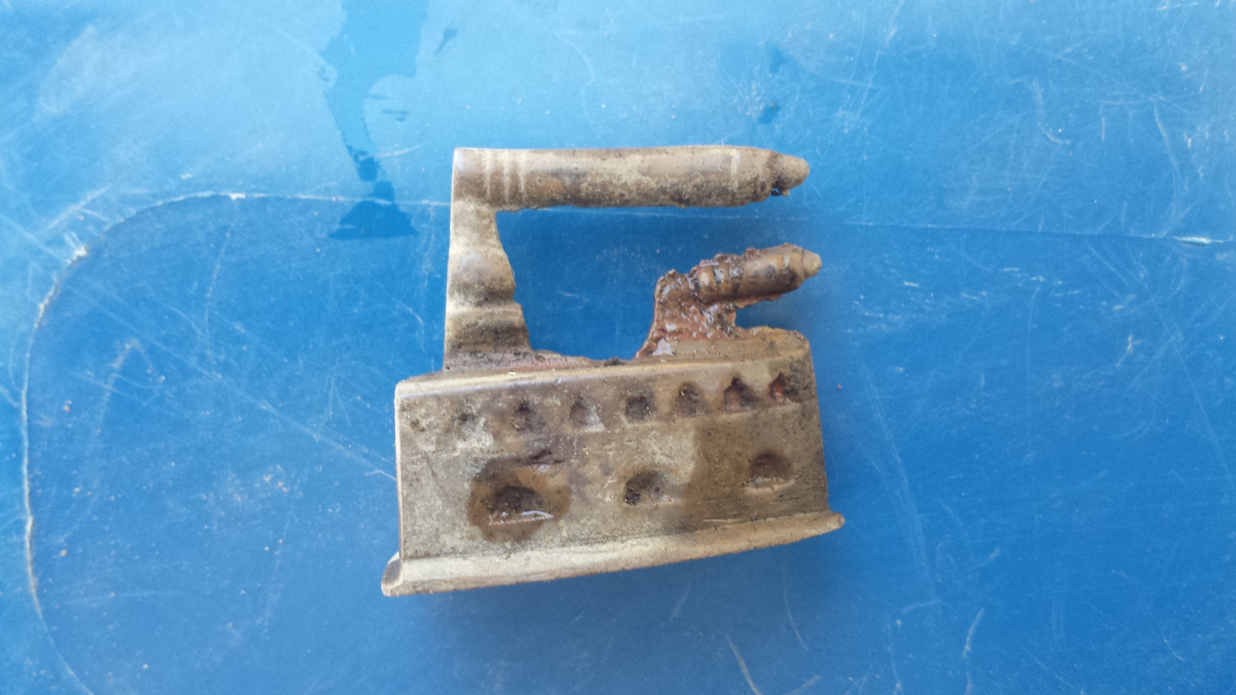20150411 164057  Oberlin Notable 1.5 Hr

Bronze miniature Iron, from the 50's or earlier