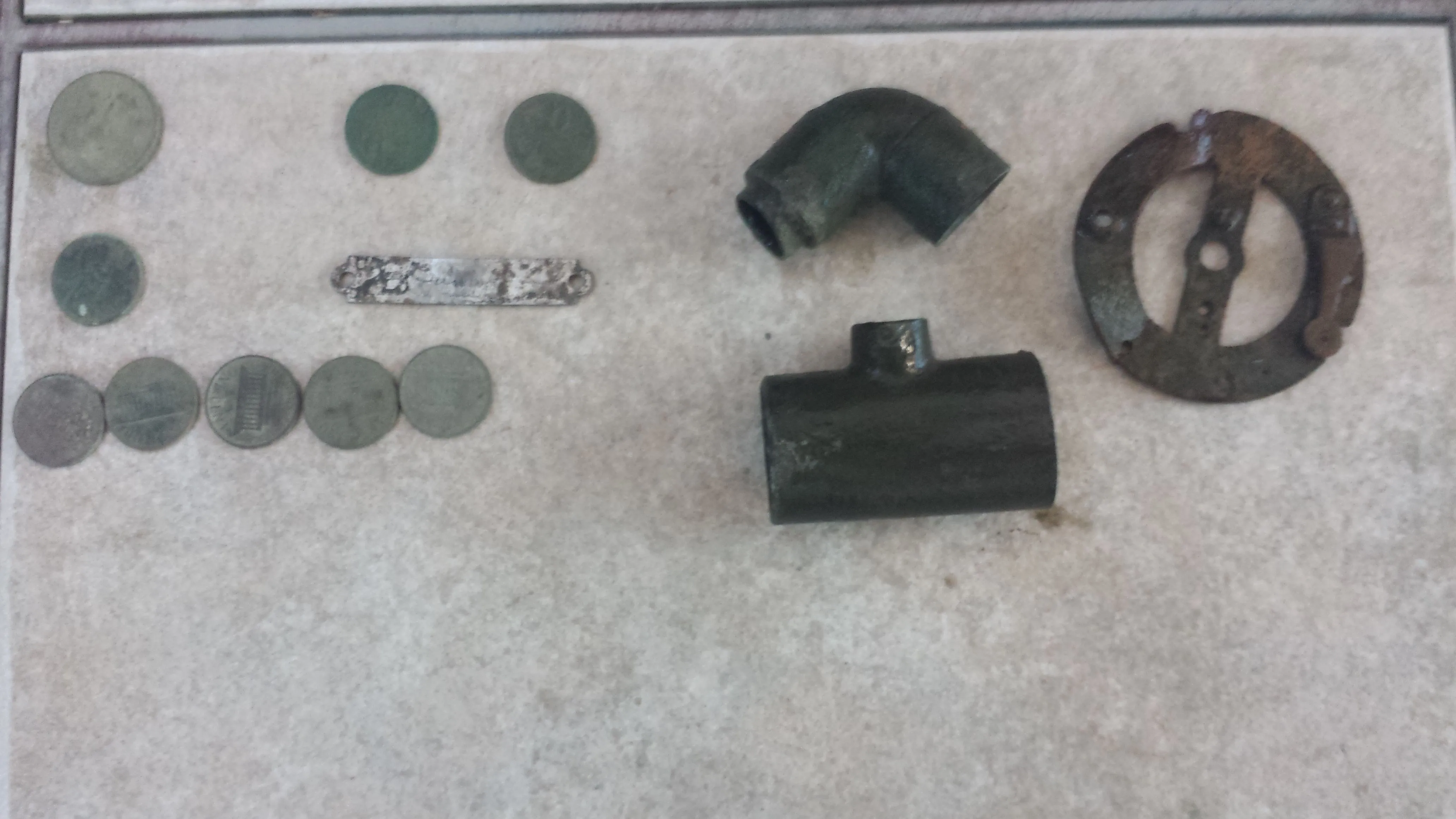 20150922 191227  Roy's house hunt 4.  1901 IHP and a 1942 wheat.  1.25 hr  $0.33
