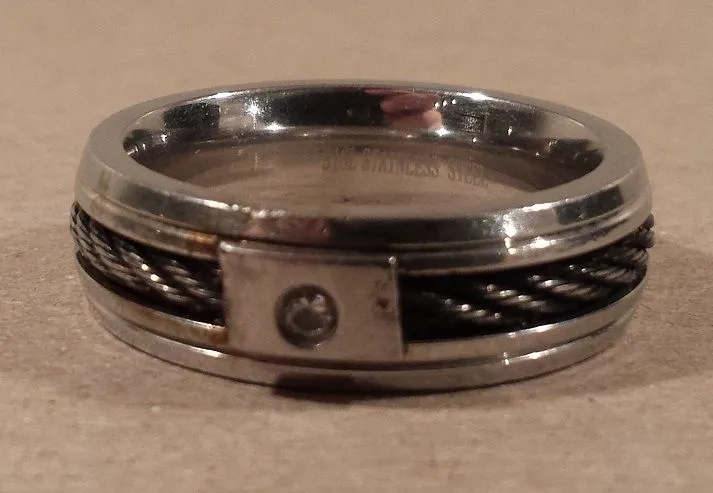 20151221 Stainless Steel Ring found in the waters of Gulfport with the CZ20.