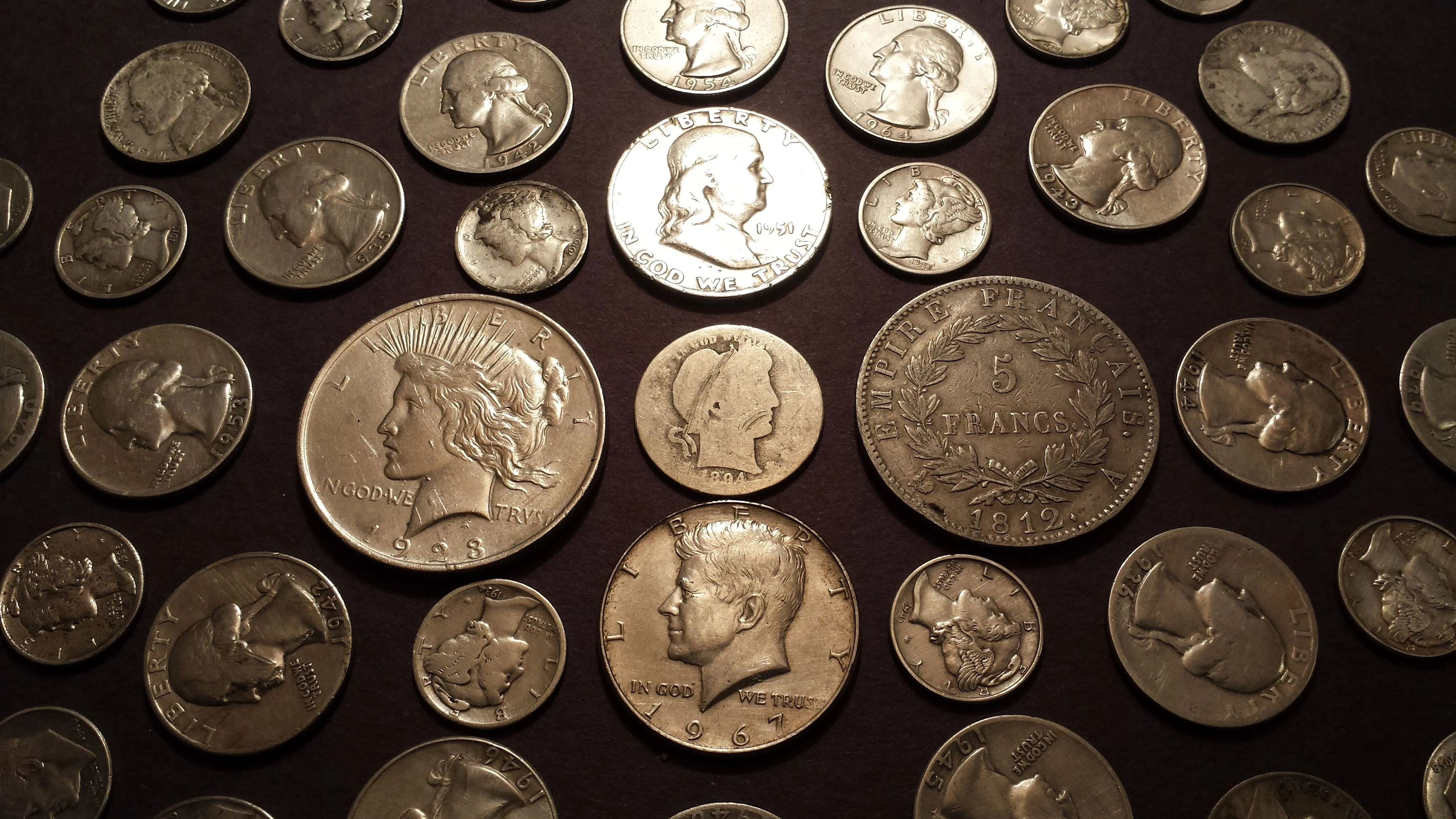 20160103 013731  Best of 2016 SIlver coins closeup