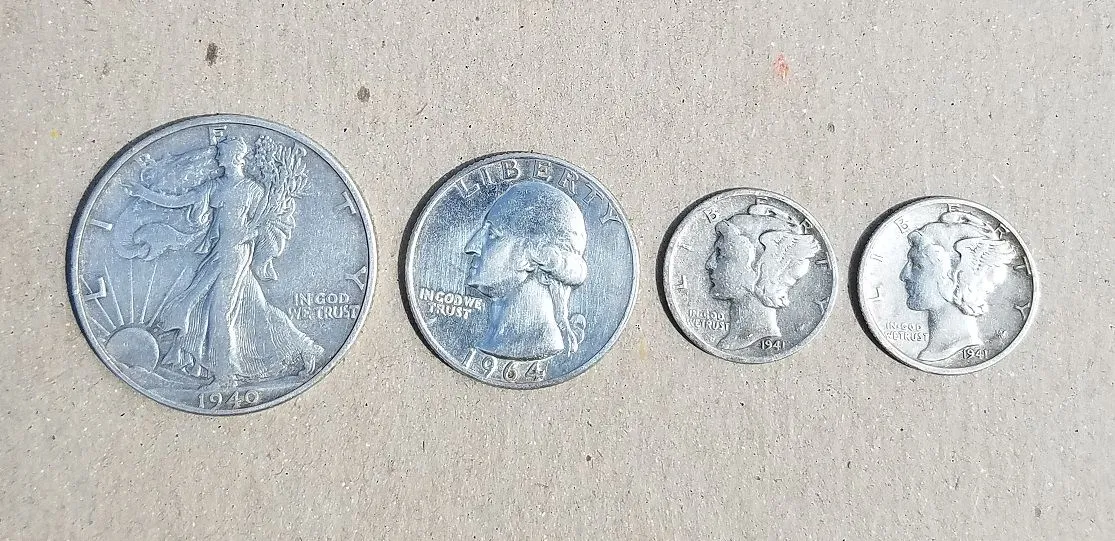 20160423 Silver coins found in Memphis with the F44.