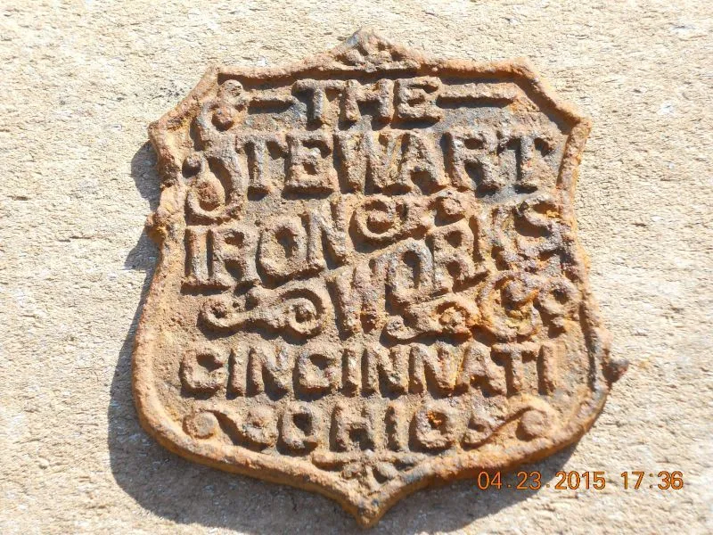 4-23-15 Found outside a grave yard fence.